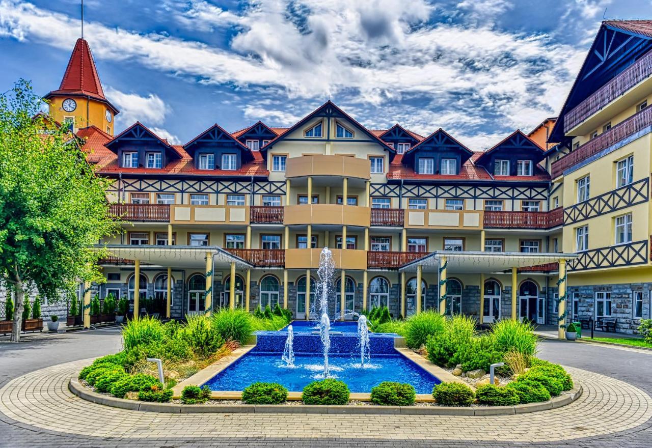 St Lukas Medical & Spa Świeradów-Zdrój Eksteriør billede